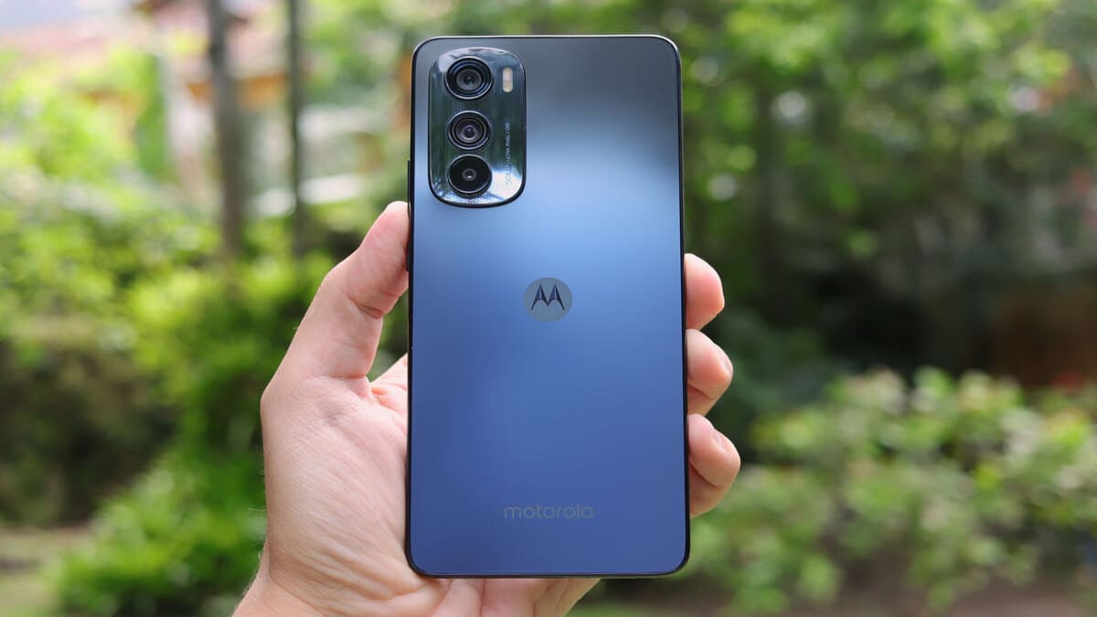 Motorola Edge 30, Potência sem perder a elegância